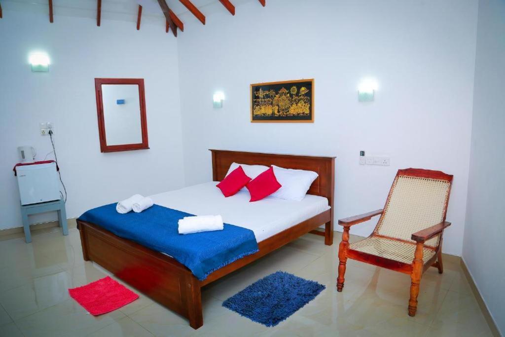 Blue Whale Lagoon Resort Ahangama Εξωτερικό φωτογραφία