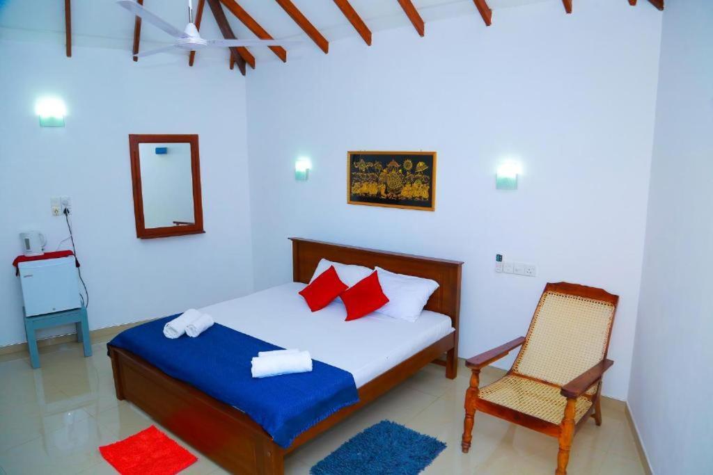 Blue Whale Lagoon Resort Ahangama Εξωτερικό φωτογραφία