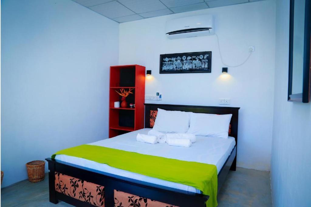 Blue Whale Lagoon Resort Ahangama Εξωτερικό φωτογραφία